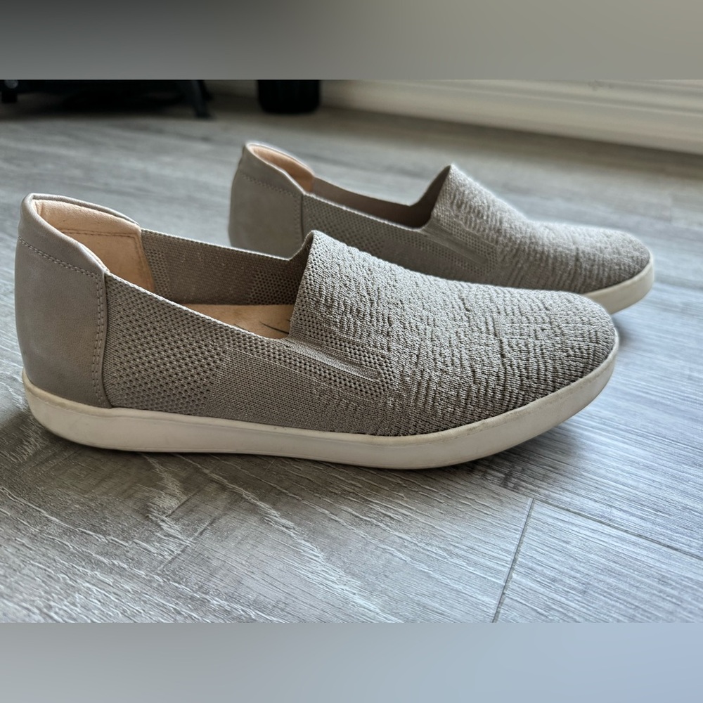 Lifestride ladies shoe - size 9